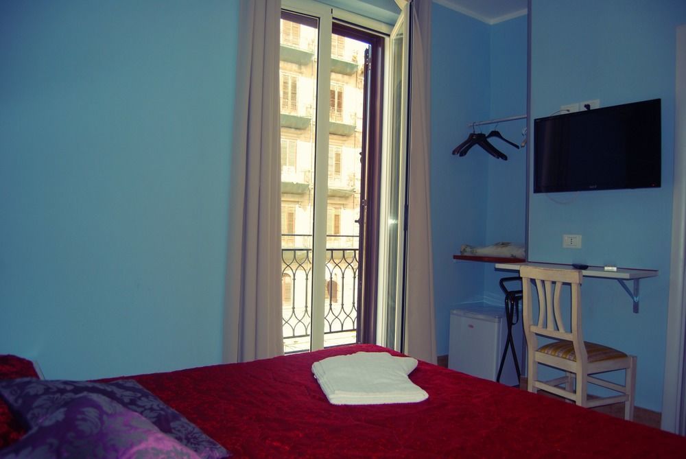 Casa Aurelia Hotel Palermo Exterior photo