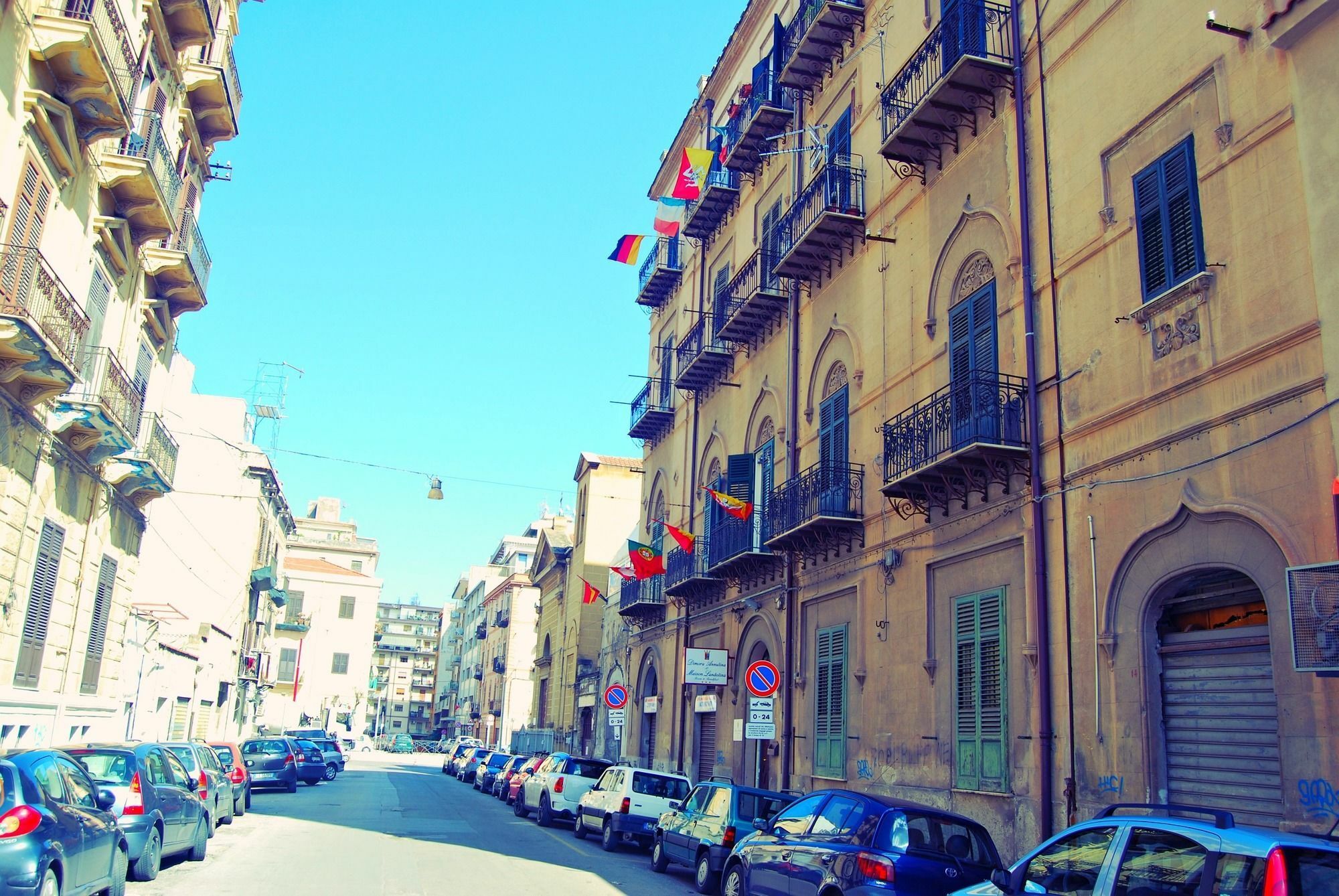 Casa Aurelia Hotel Palermo Exterior photo